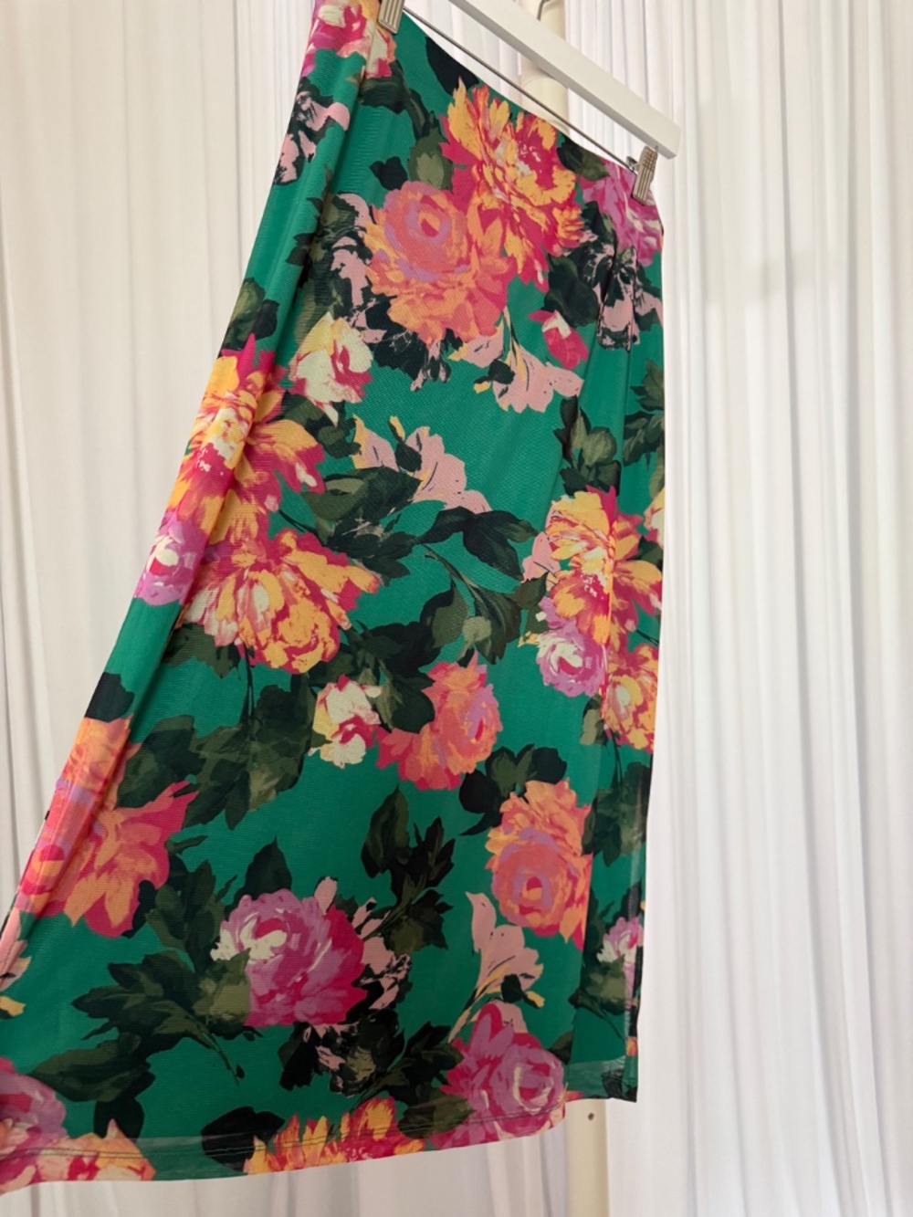 IMAN Global Chic Floral Mesh Midi Skirt L NWOT Lined Pull-On - Picture 3 of 16